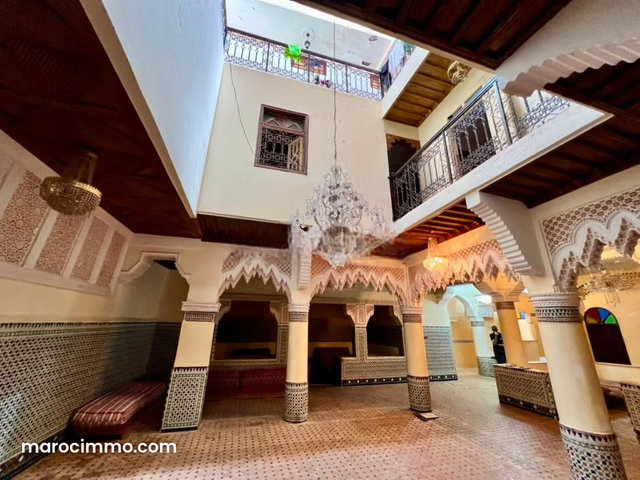 Riad traditionnel titré à vendre au Kasbah — 2