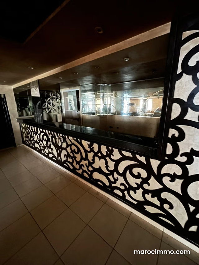 Local commercial 300 m² Marrakech Hivernage — 3