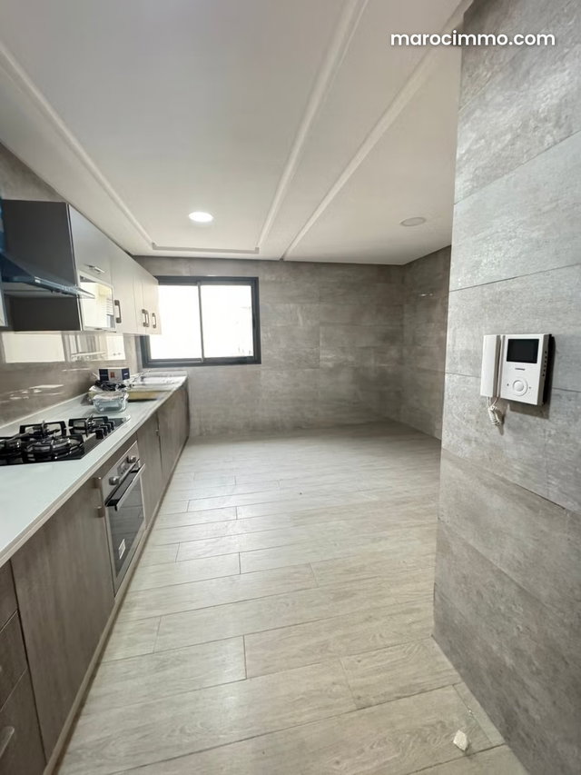 Appartement à louer – a racine — 5