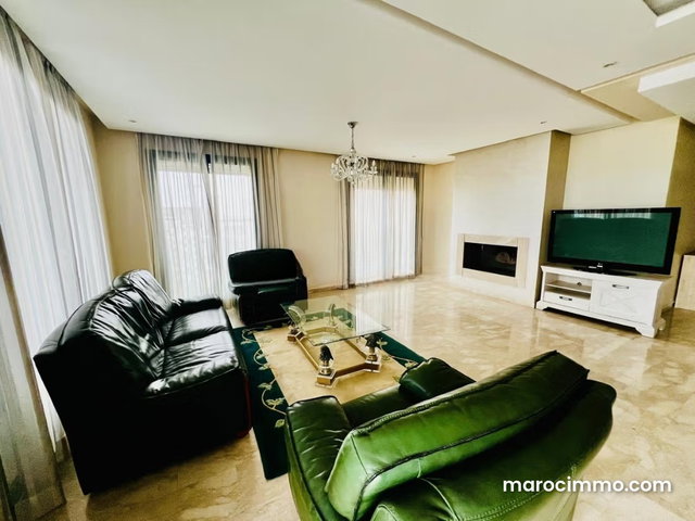 Appartement VIDE à louer 4ch — 4