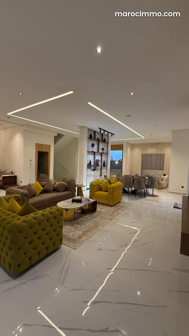 Villa de haut standing à louer à Route de l'Ourika. Surface de 420 m². Bien meublé — 3