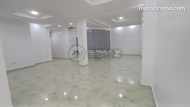 Commerce à louer 100 m² Maârif Casablanca — 2