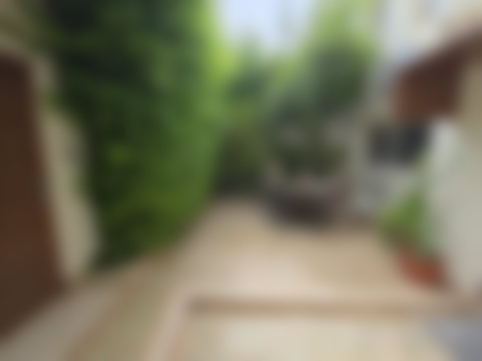 بيت بحديقة وشرفة في حي الشرف بأكادير