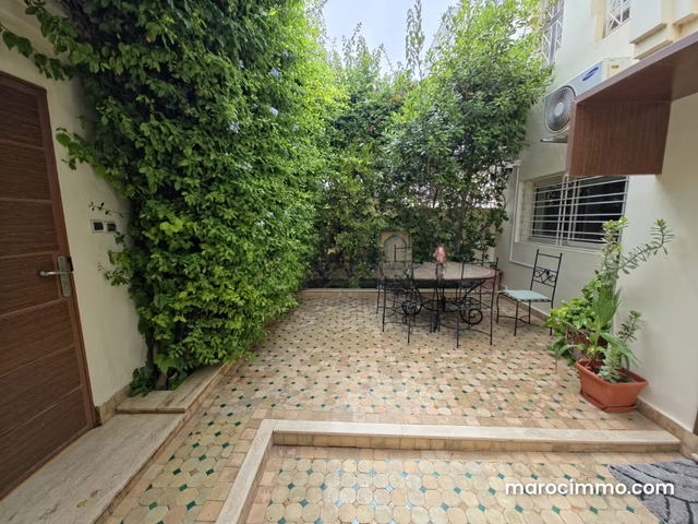 Villa familiale au quartier Charaf à Agadir — Agadir