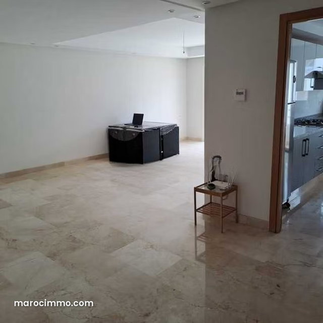 Appartement à Louer de 125.0 m² à Rabat, Dar Essalam Extension — 4