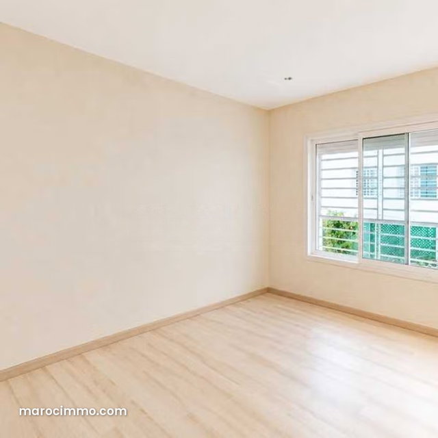 Appartement à Vendre de 163.0 m² à Casablanca, Hopitaux — 2