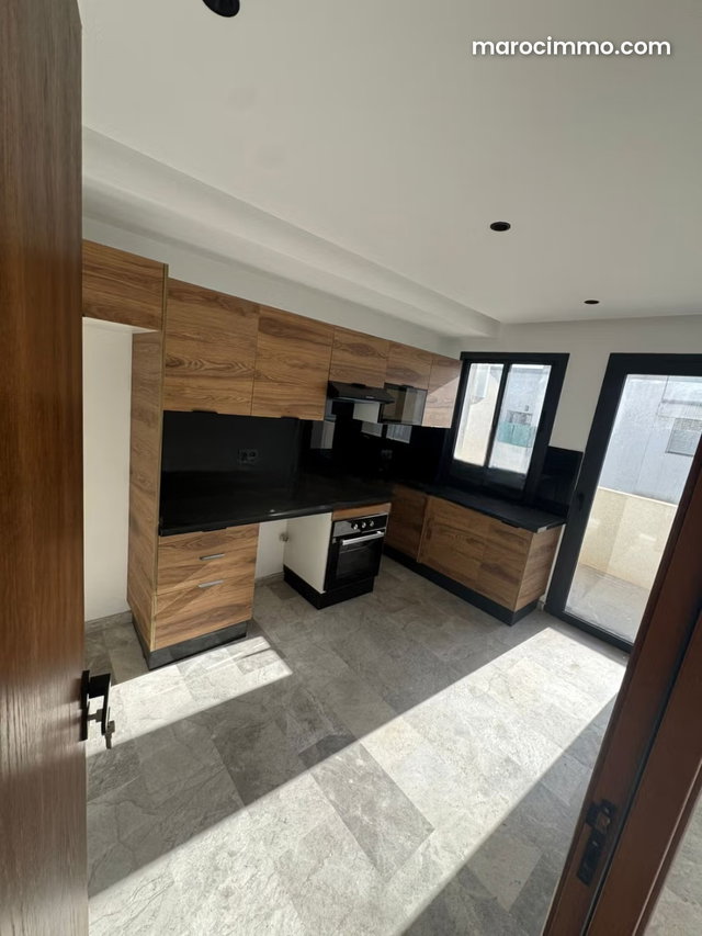 Beau studio neuf à vendre ferme bretonne — 3