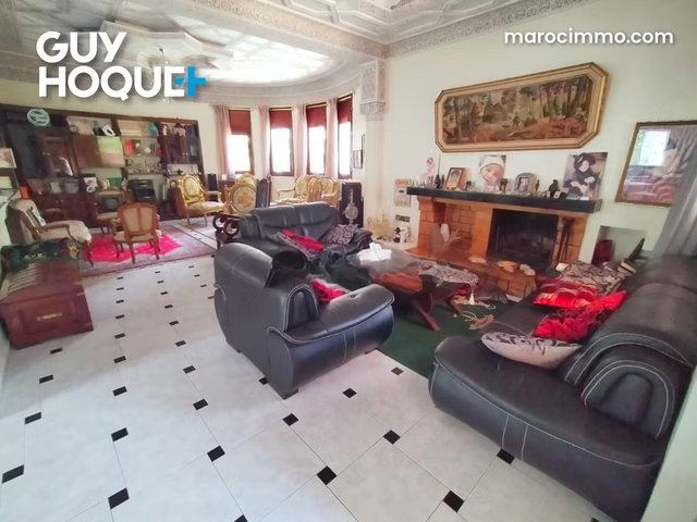 Villa au coeur de CIL 473m2 — 3