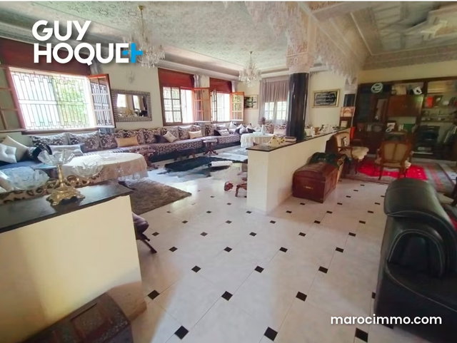 Villa au coeur de CIL 473m2 — 2