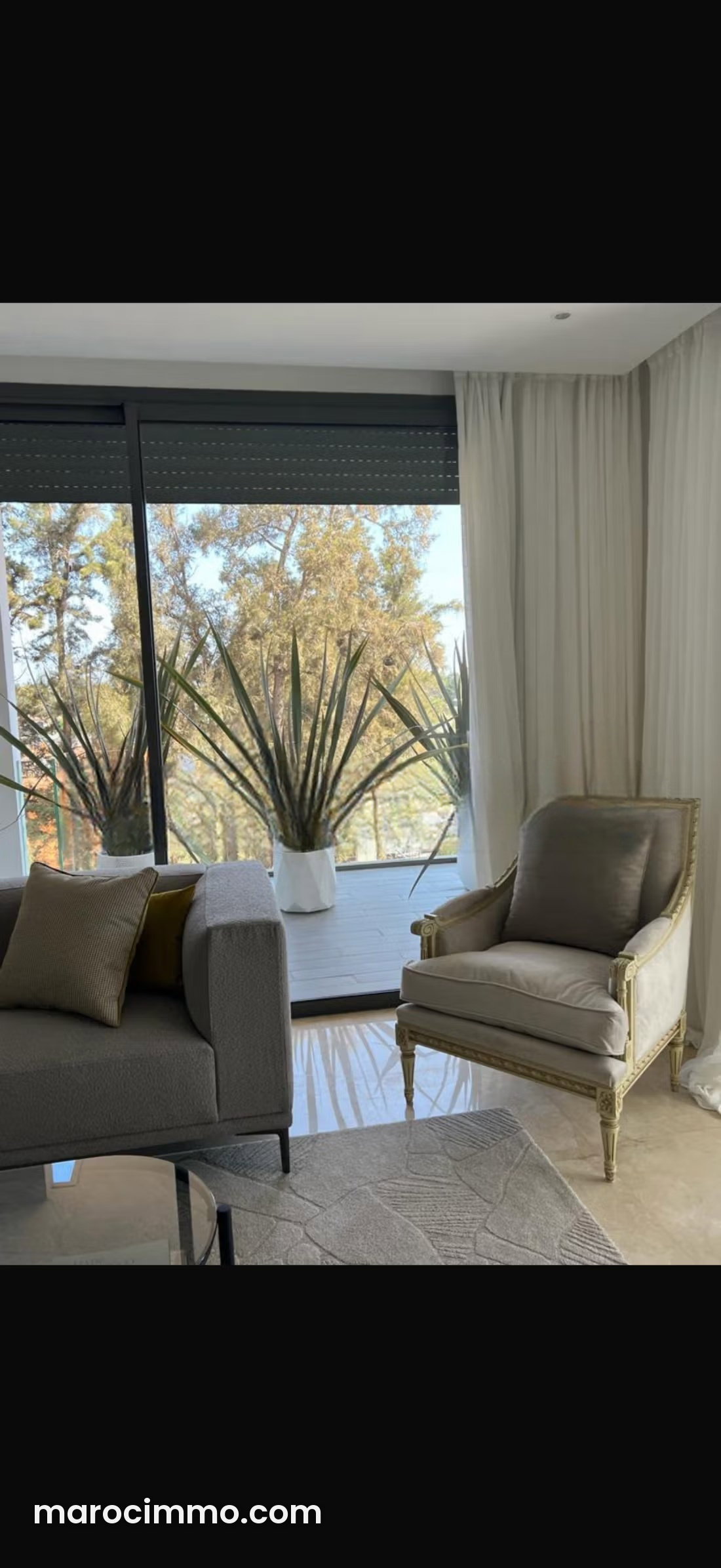 Appartement meublé à louer à Souissi, Rabat, avec terrasse — Rabat