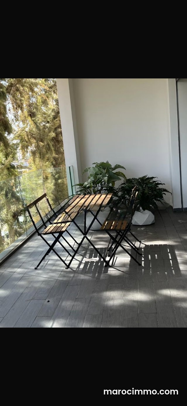Très bel appartement en location à Souissi. 2 grandes pièces. Bien meublé — 3