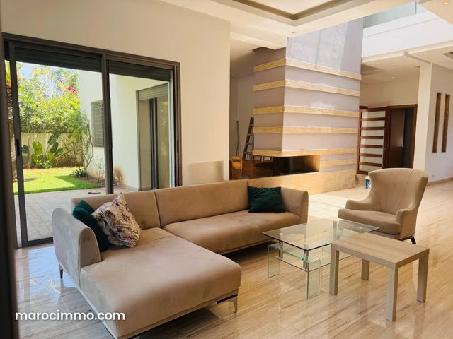Splendide Villa Moderne avec Piscine à Anfa / Ain Diab – Vide ou Meublée — 4