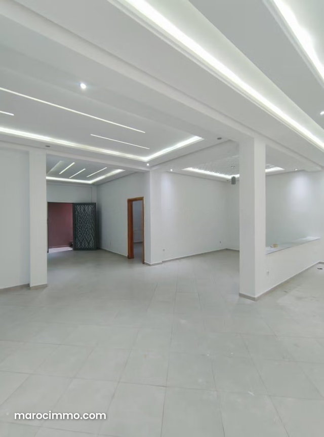 Location jolie semi cave étage villa vide à Hay Sofia à Targa. 160 mètre — 3