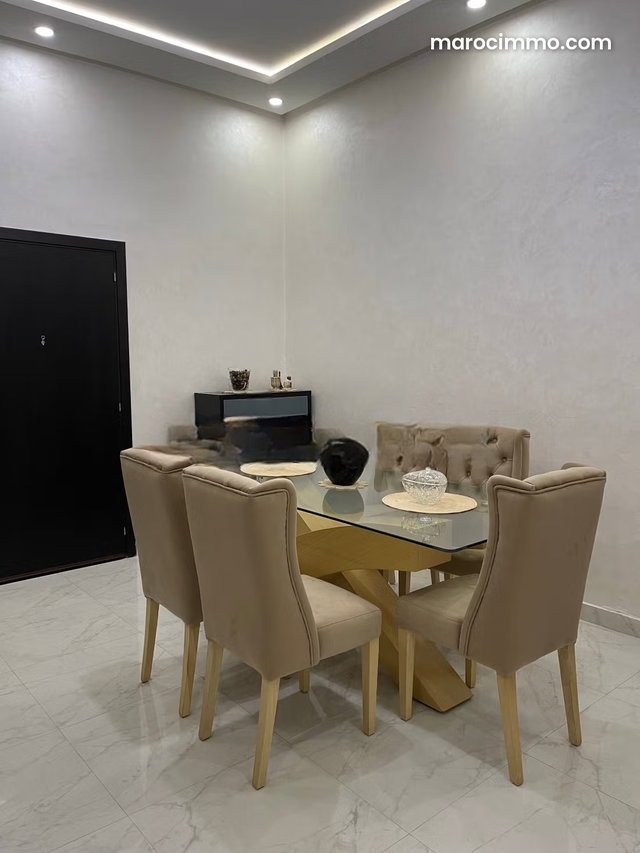 Superbe Appartement 2 Chambres Rénové en Rez de Jardin – Résidence Calme et Agréable — 4