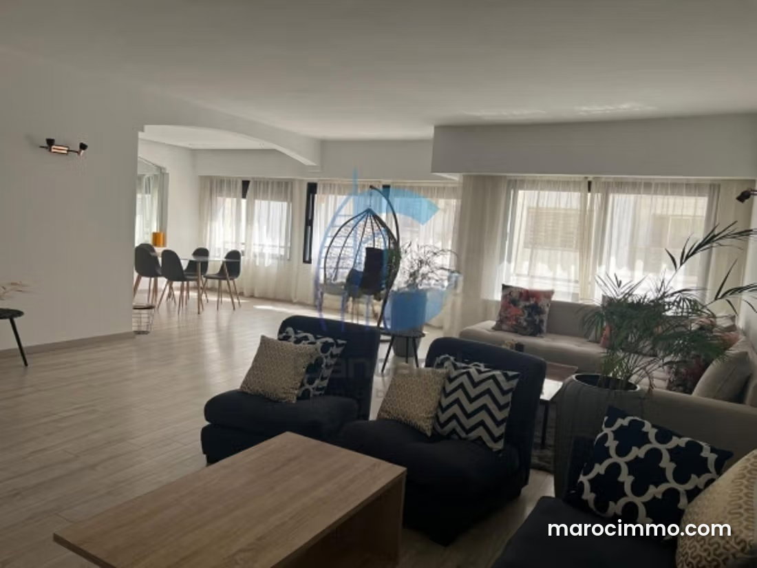 Appartement lumineux 160 m² à louer à Racine Casablanca — Casablanca