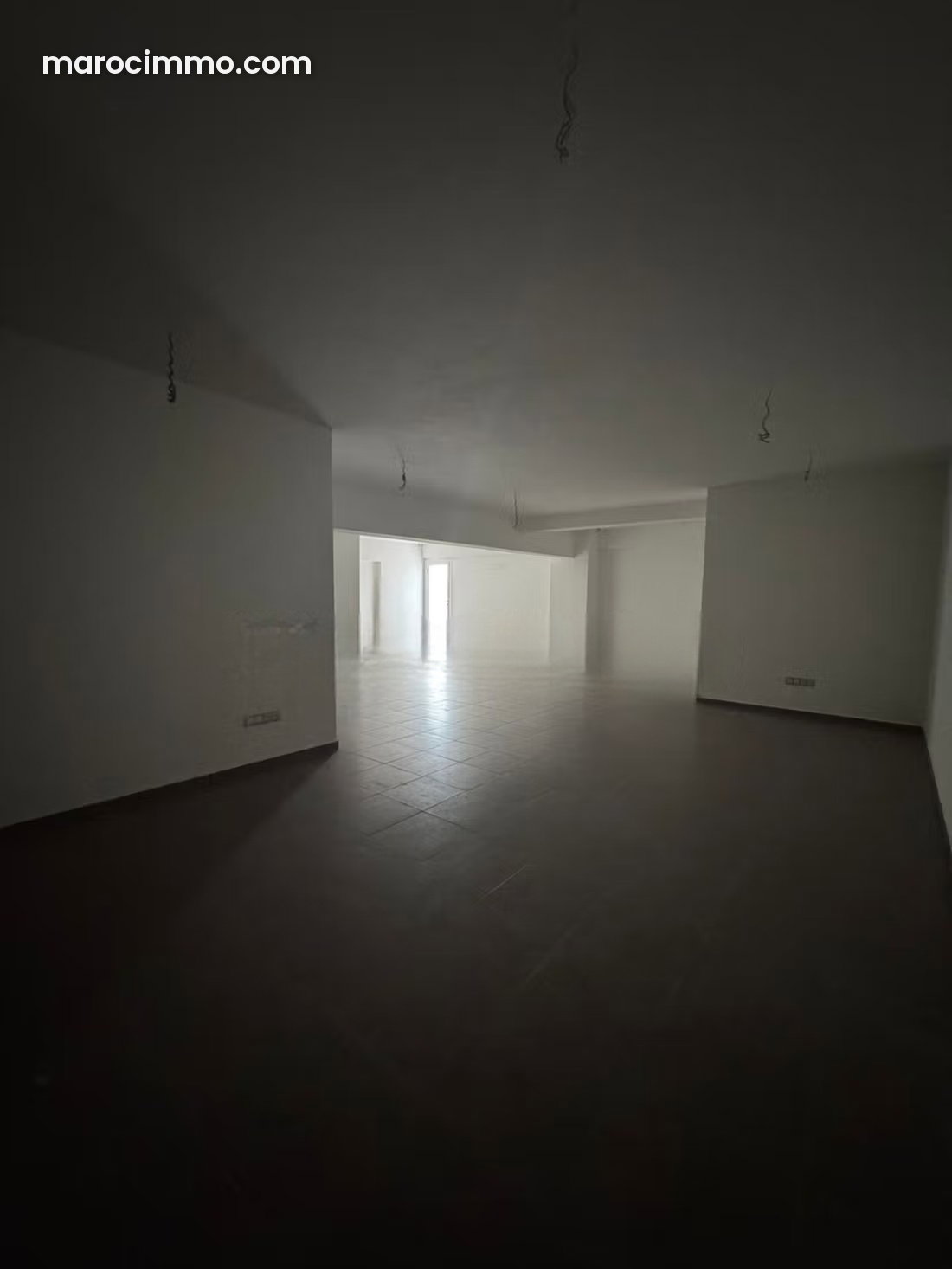 91 m² Office for Rent in Mozart District, Tangier — Tangier