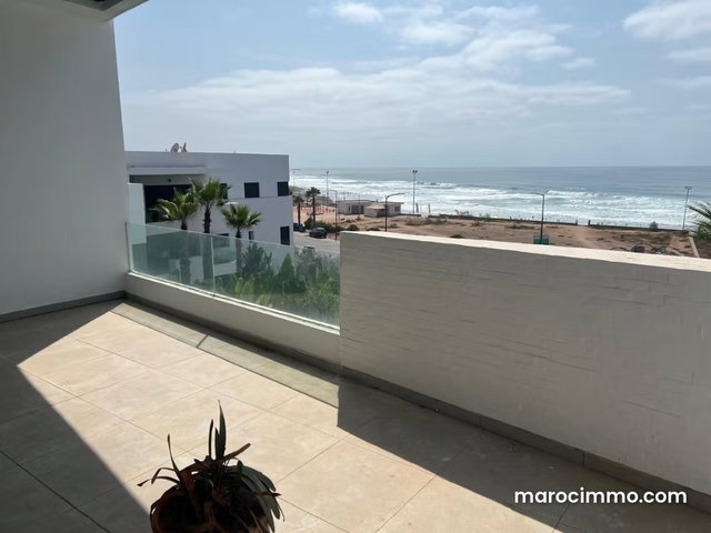 Tamaris –Appartement VIDE en location face mer 3CH — 2