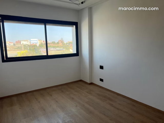 Tamaris –Appartement VIDE en location face mer 3CH — 4