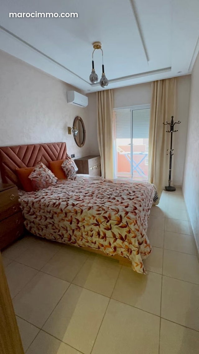 Appartement à vendre à Ain Mezouar. 3 pièces. Meublé — 2