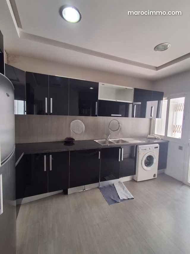 156 sqm 3-bedroom apartment for rent in Racine Casablanca — 4