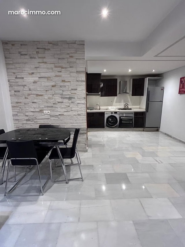 Studio meublé moderne à louer à maarif ct macdo — 4