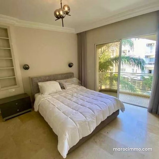 Appartement à Louer de 132.0 m² à Casablanca, Racine — 2