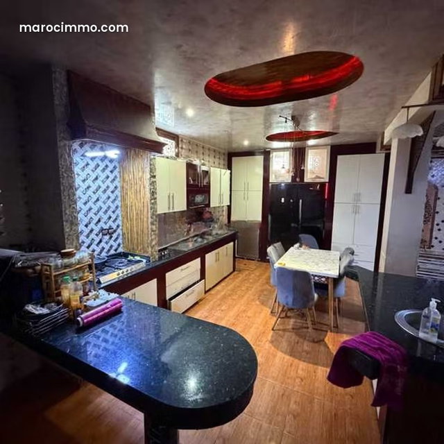 Villa à Vendre de 257.0 m² à, — 4