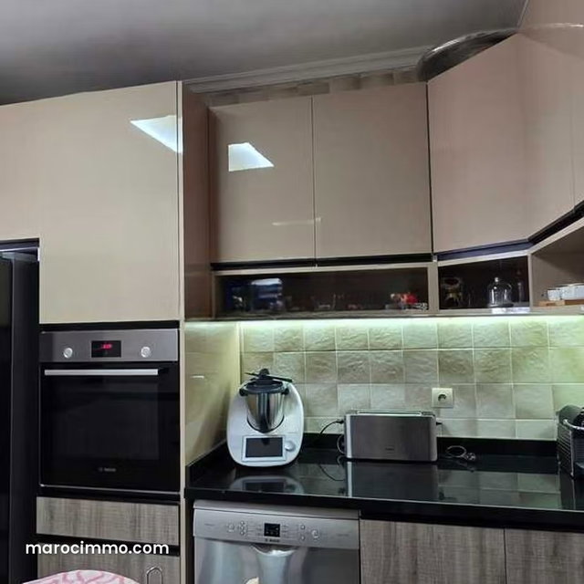 Appartement à Vendre de 126.0 m² à Casablanca, Franceville — 4