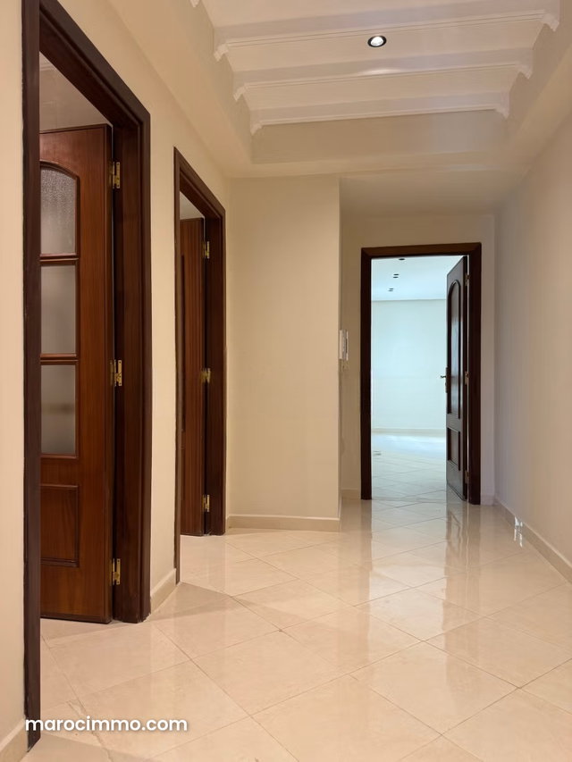 Appartement de 2 chambres à Louer ibria — 4