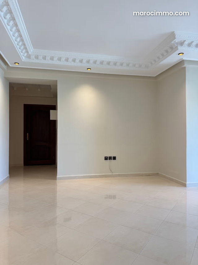 Appartement de 2 chambres à Louer ibria — 3