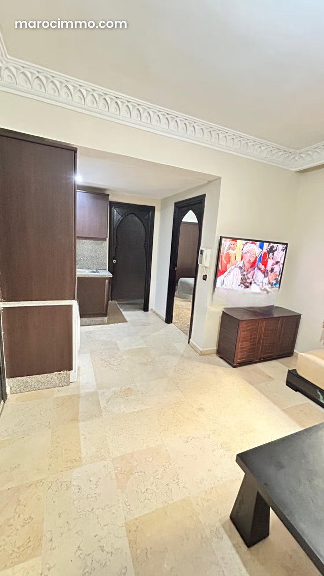 Appartement à louer dans le quartier d'hiver. 2 pièces confortables. Climatisation et piscine — 5