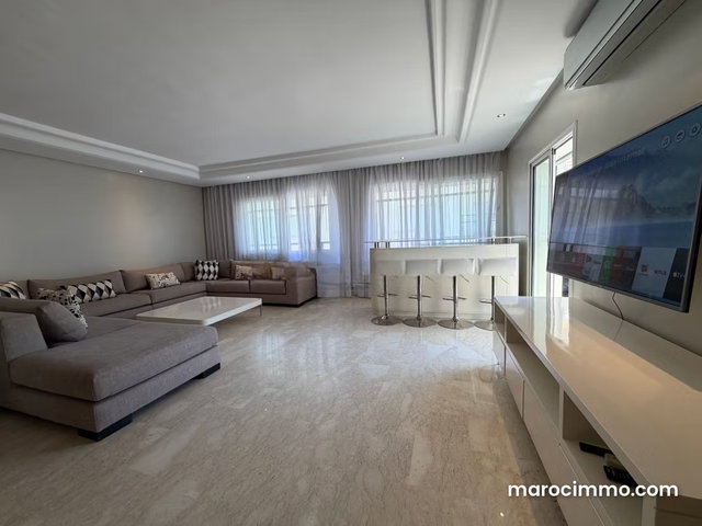 Luxueux appartement meublé à louer sur racine — 4