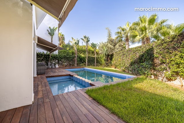 Villa à vendre à Ain Diab Route d'Azzemour — 3