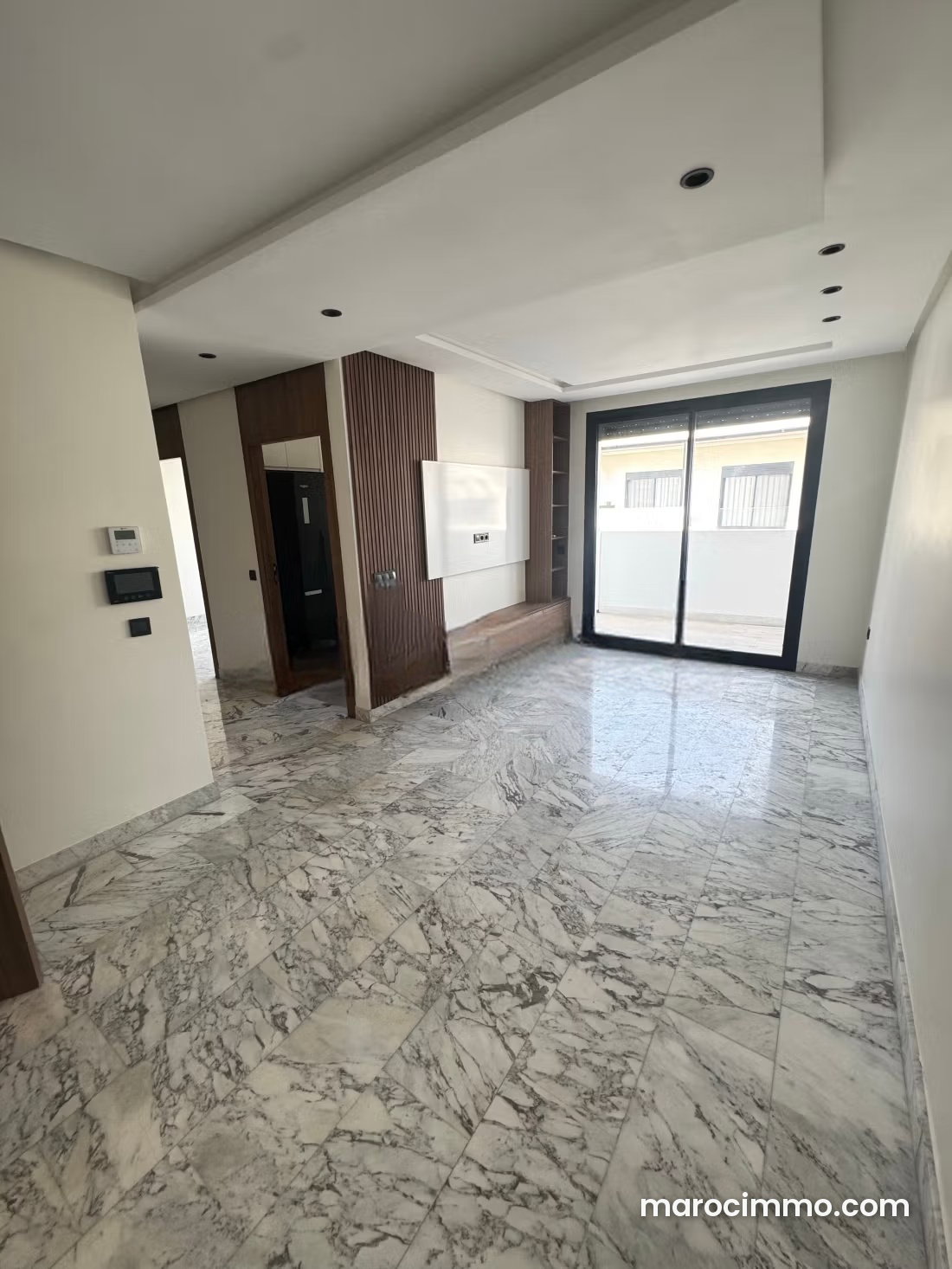 Appartement neuf avec terrasse à louer, Ferme Bretone, Casablanca — Casablanca
