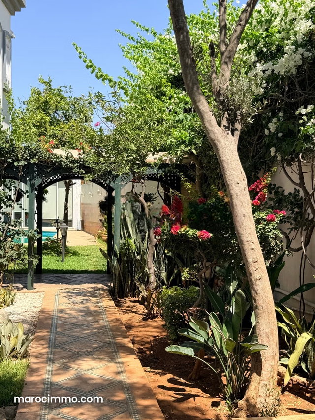 Belle villa à louer meublée à Californie — 3