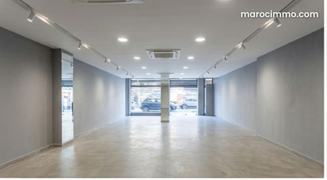 Local 218 m² Bd Ghandi – Emplacement Premium — Casablanca