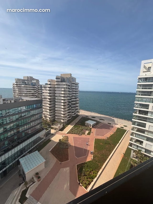 Une vue exceptionnelle sur la mer & la mosquée hassan ii — 3