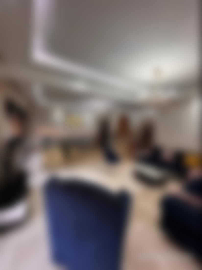 شقة مفروشة فاخرة للكراء بحي عين الذئاب في الدار البيضاء