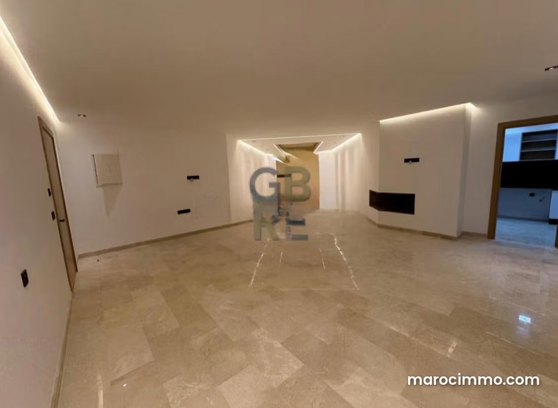 Appartement à louer à Souissi, Rabat, terrasse et 4 chambres — Rabat
