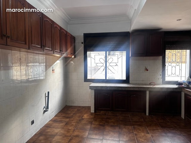 Appartement spacieux de 130 m² à louer – Quartier Les Princesses — 3