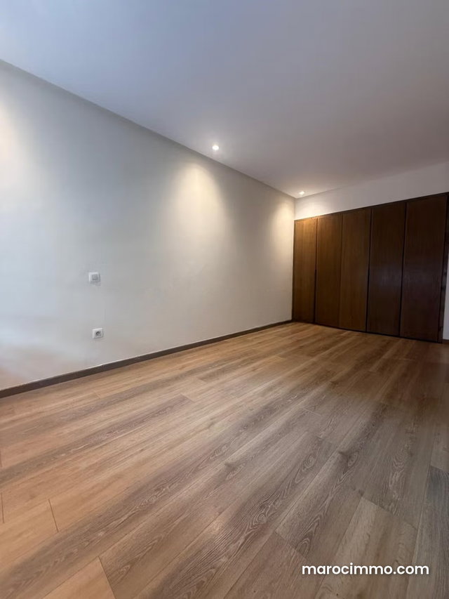 Appartement à louer — 3