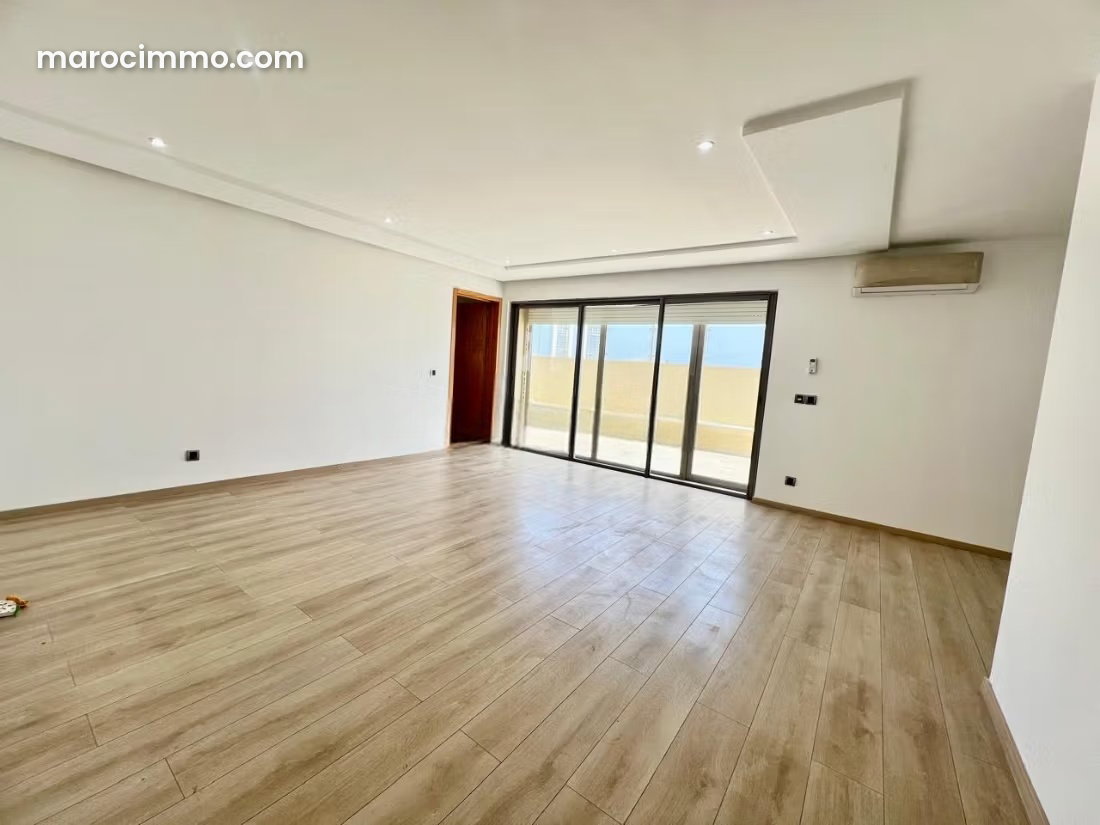 Appartement spacieux au Palmier Casablanca avec terrasse — Casablanca