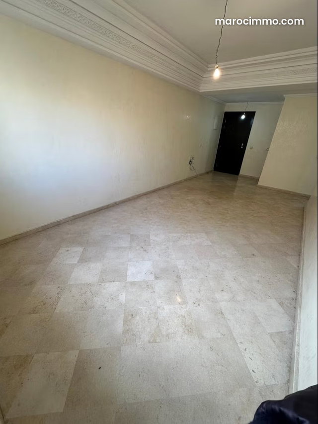 Résidence fermée garage ascenseur — 3