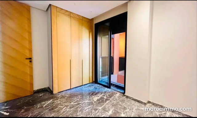 Superb Apartment for Sale on Route Casablanca. 40 m² Surface. Residence with Concierge, General Air Conditioning — 5