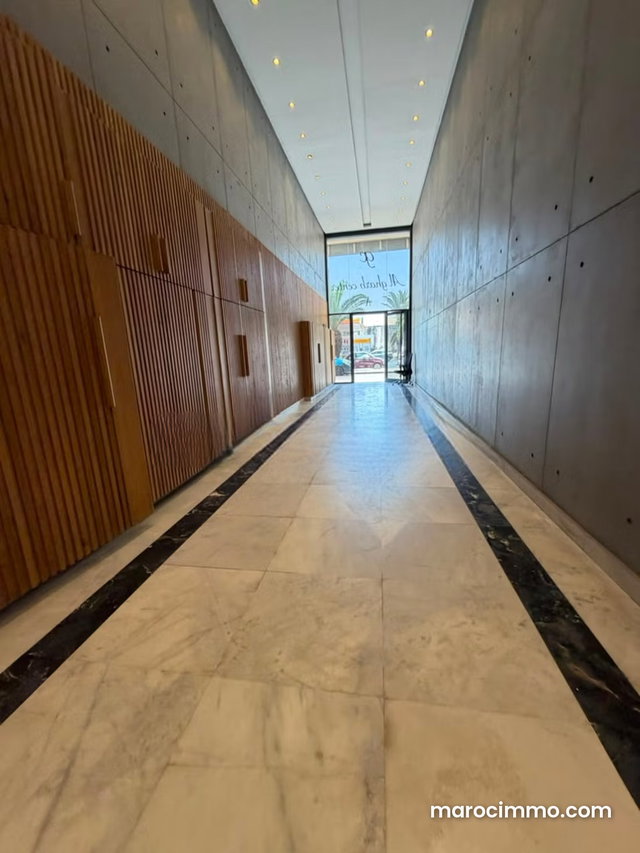 Bureaux 4700dhs r noire casa — 3