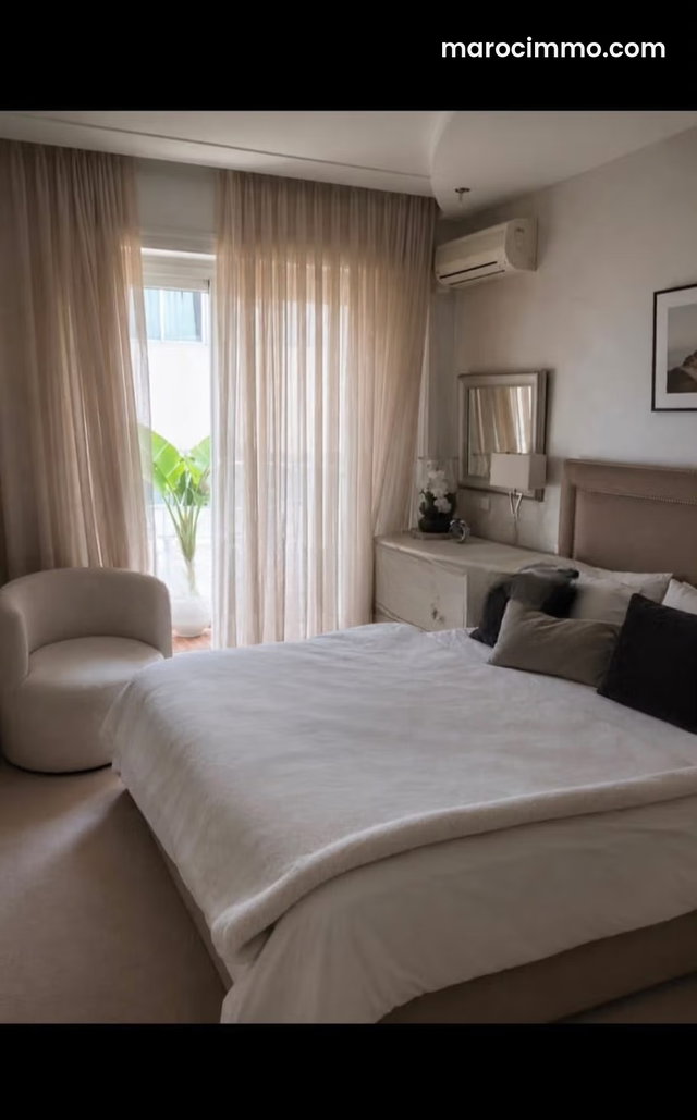 À Vendre – Appartement Spacieux Palmier — 4