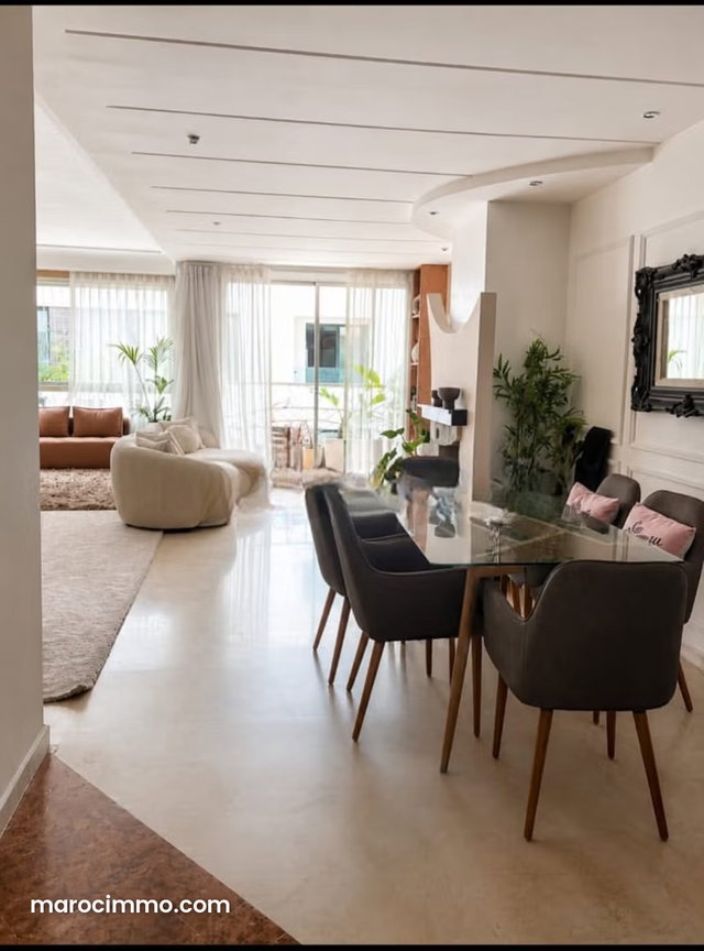 À Vendre – Appartement Spacieux Palmier — 5