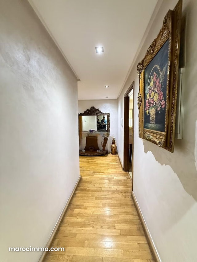 Beautiful apartment for sale in high Agdal. 155 m². Terrace and elevator — 3