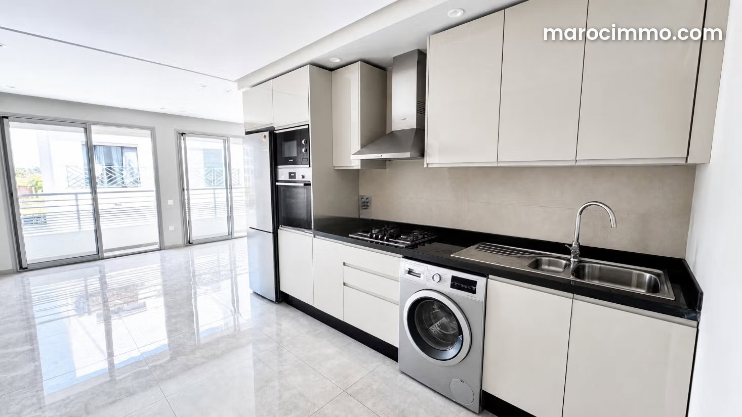 Appartement lumineux à Ferme Bretone Casablanca à louer — Casablanca