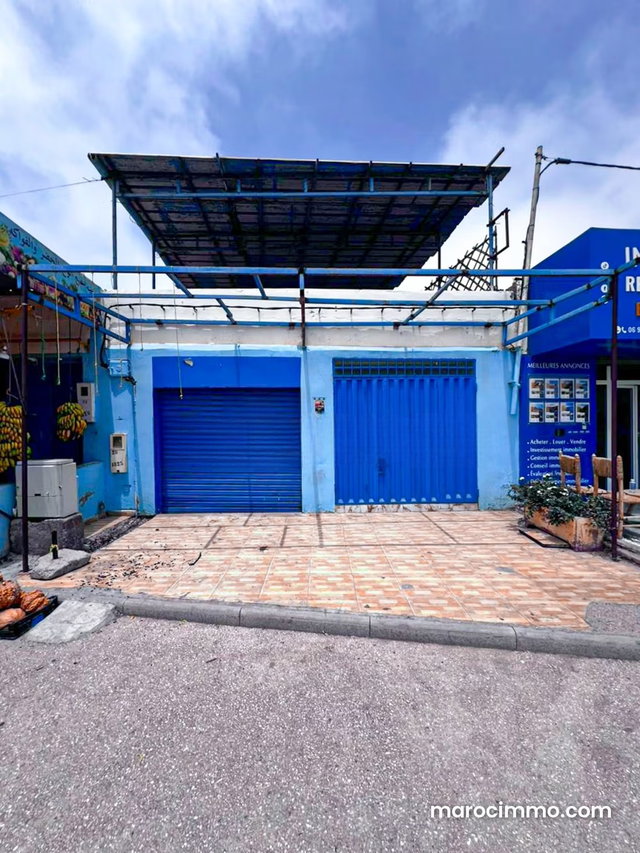 Local Commercial à Vendre à Aourir — 2